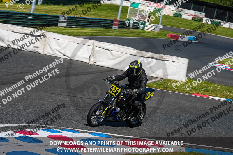 enduro digital images;event digital images;eventdigitalimages;mallory park;mallory park photographs;mallory park trackday;mallory park trackday photographs;no limits trackdays;peter wileman photography;racing digital images;trackday digital images;trackday photos
